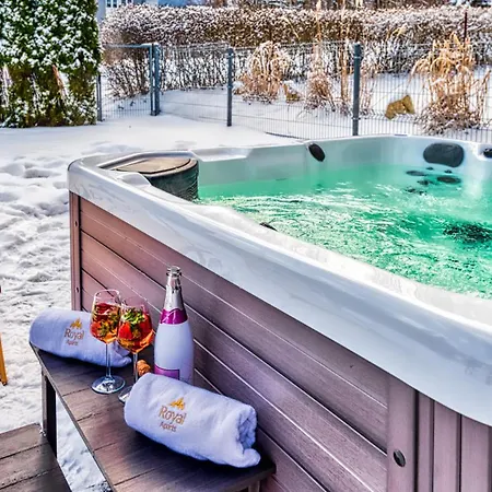 Apartment Cicha 11 Vip Z Jacuzzi, Sauna I Ogrodem By Royal Aparts *