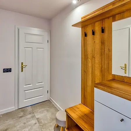 Apartmán Cicha 11 Vip Z Jacuzzi, Sauna I Ogrodem By Royal Aparts